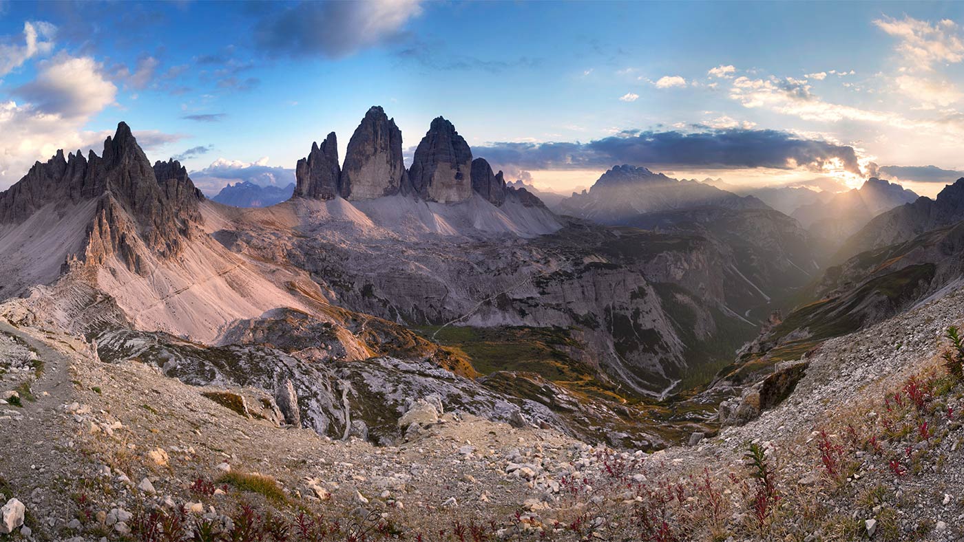 Splendida vista sulle Tre Cime di Lavaredo e la natura circostante